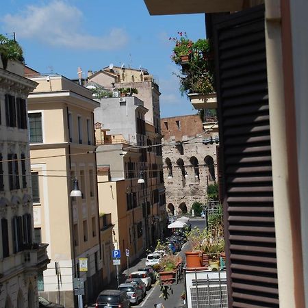 Nuances The Colosseum Apartment Рим Экстерьер фото