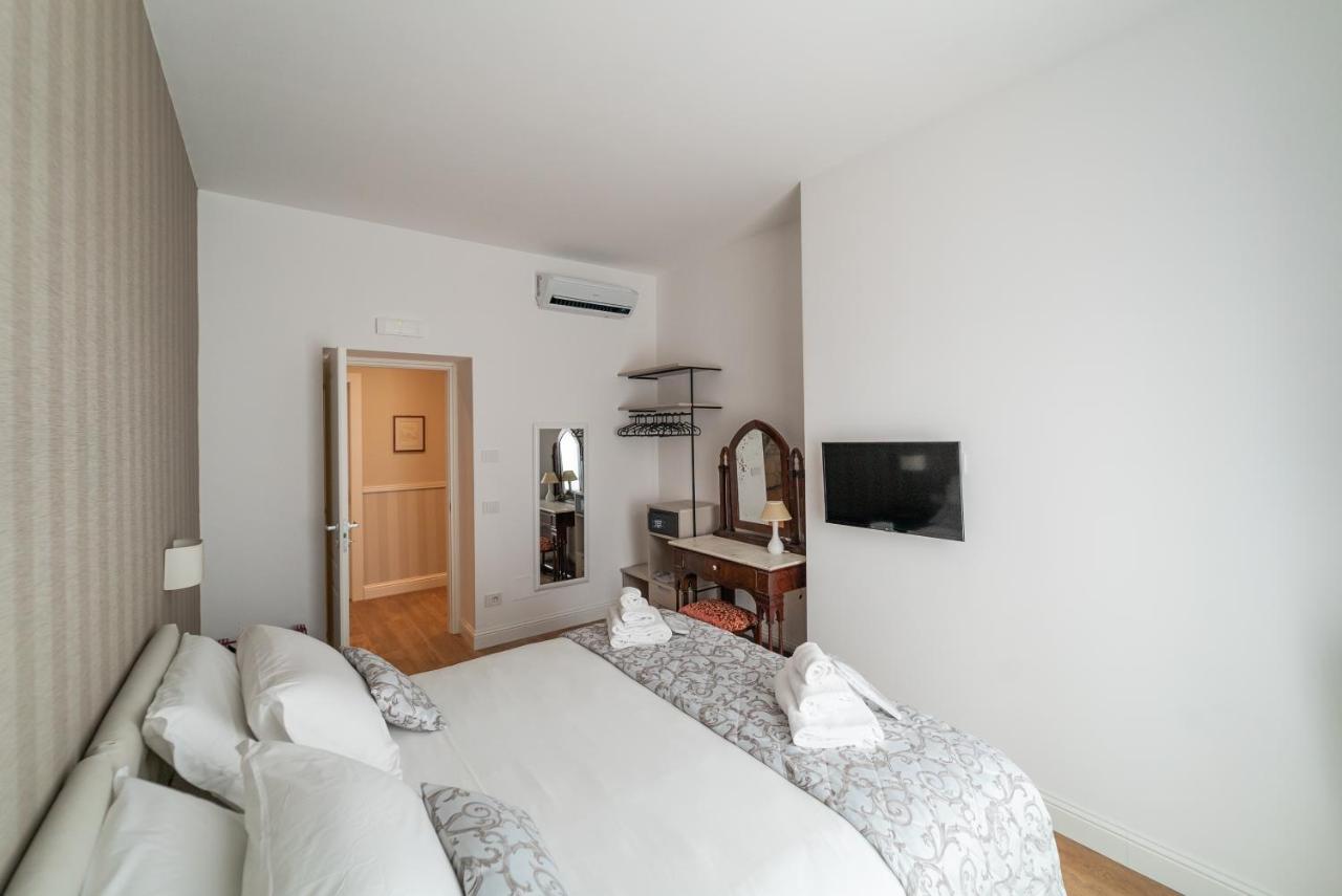 Nuances The Colosseum Apartment Рим Экстерьер фото